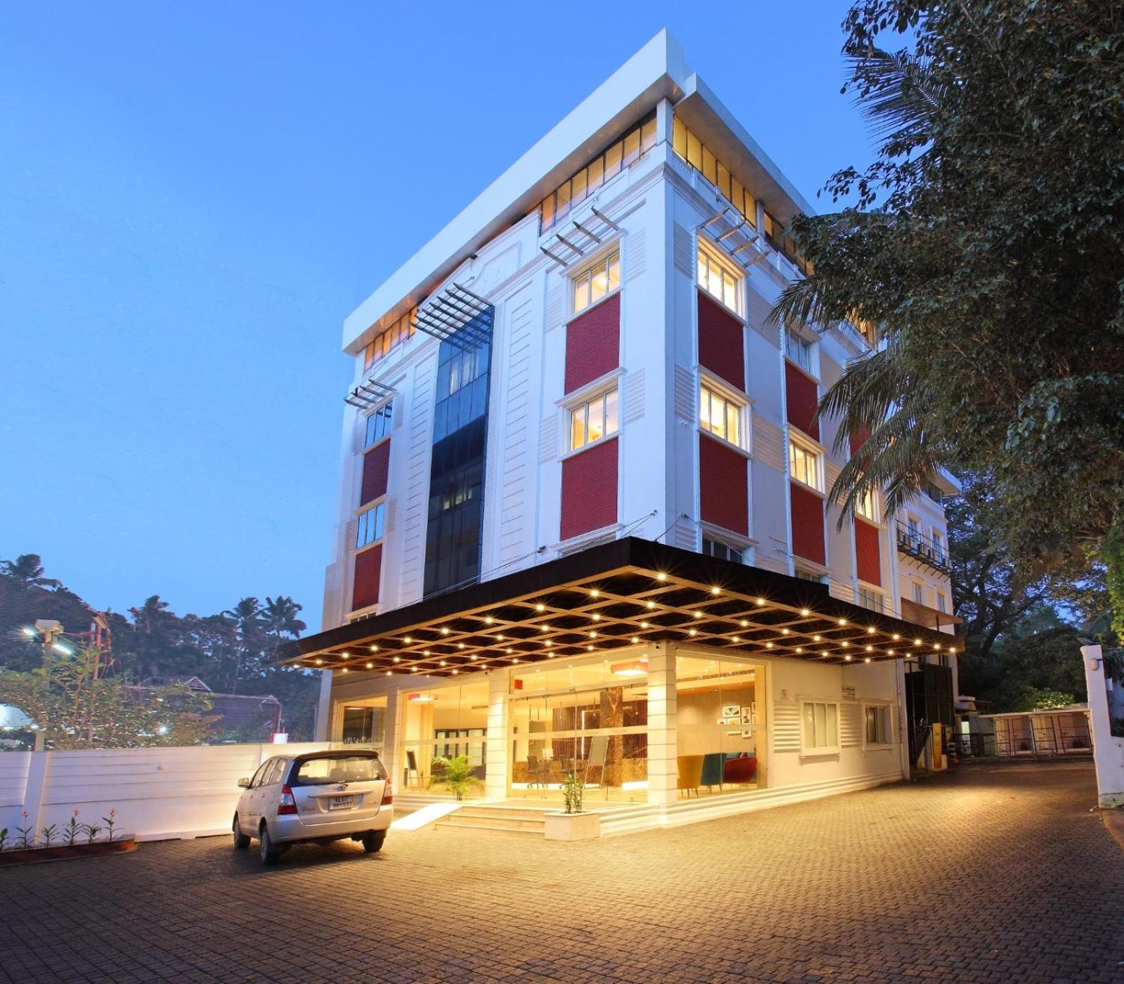 National Park Residency Kottayam Hotel Ettumanoor ภายนอก รูปภาพ